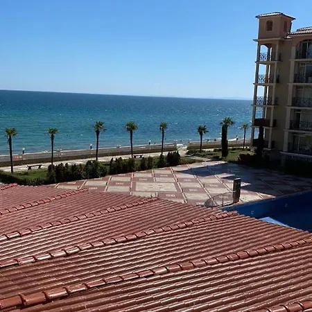 Andalusia Апартамент *