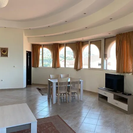 Andalusia Апартамент