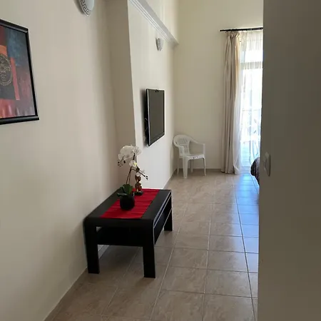 Andalusia Апартамент *