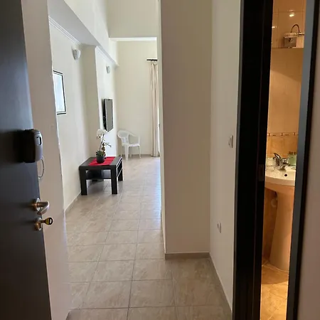 Апартамент Andalusia Елените