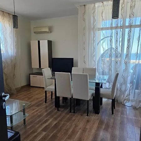 Апартамент Andalusia *