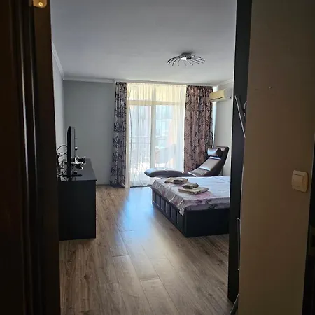 Апартамент Andalusia *