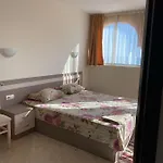 Andalusia Apartment *