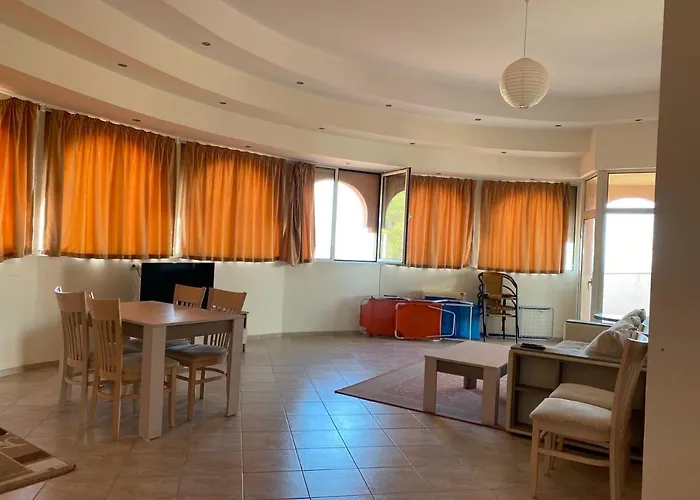 Andalusia * אלניטה